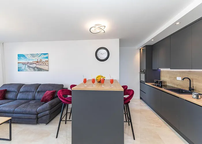 Apartmán Lovely In Okrug Gornji Trogir