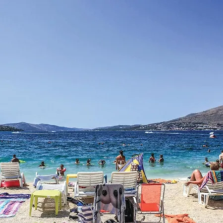 Lovely In Okrug Gornji Apartmán